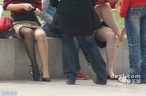 户外换丝袜的过程视频,轻松应对尴尬时刻