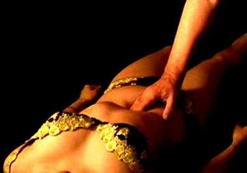 使劲按压肚子视频,极限健身新潮流揭秘